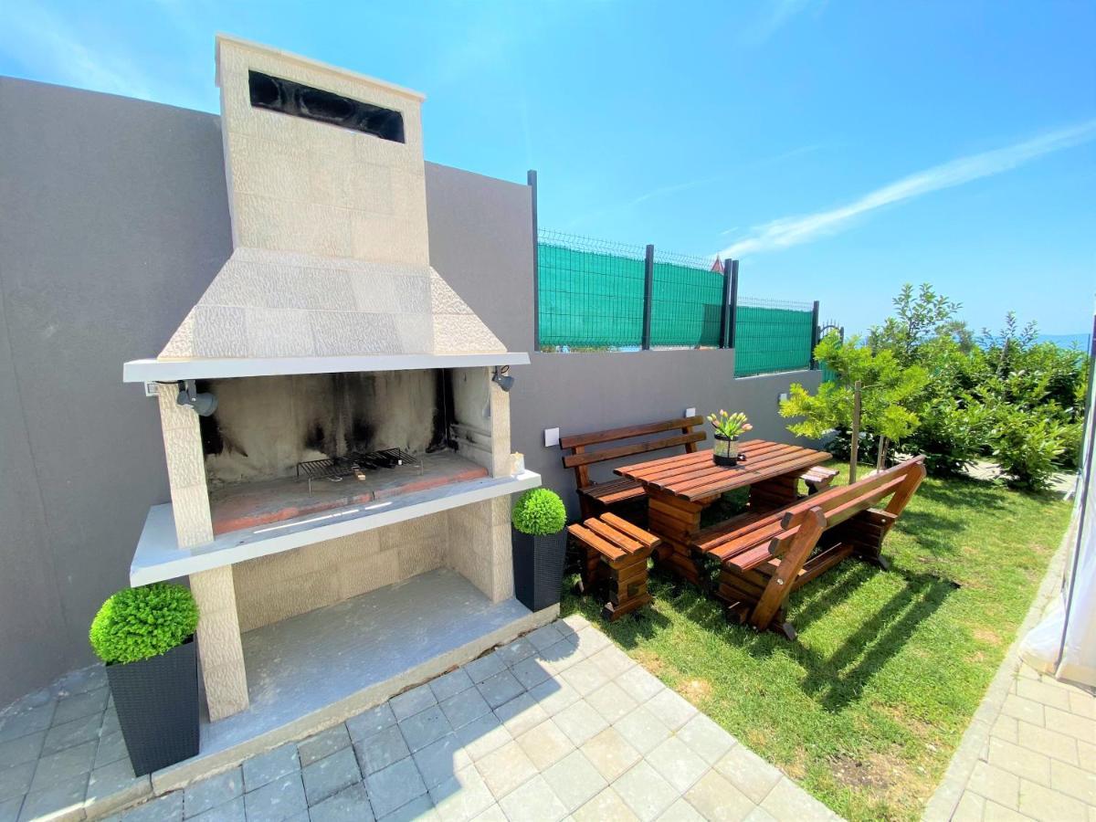 Lux Apartment Sea Shell With Jacuzzi Μακάρσκα Εξωτερικό φωτογραφία
