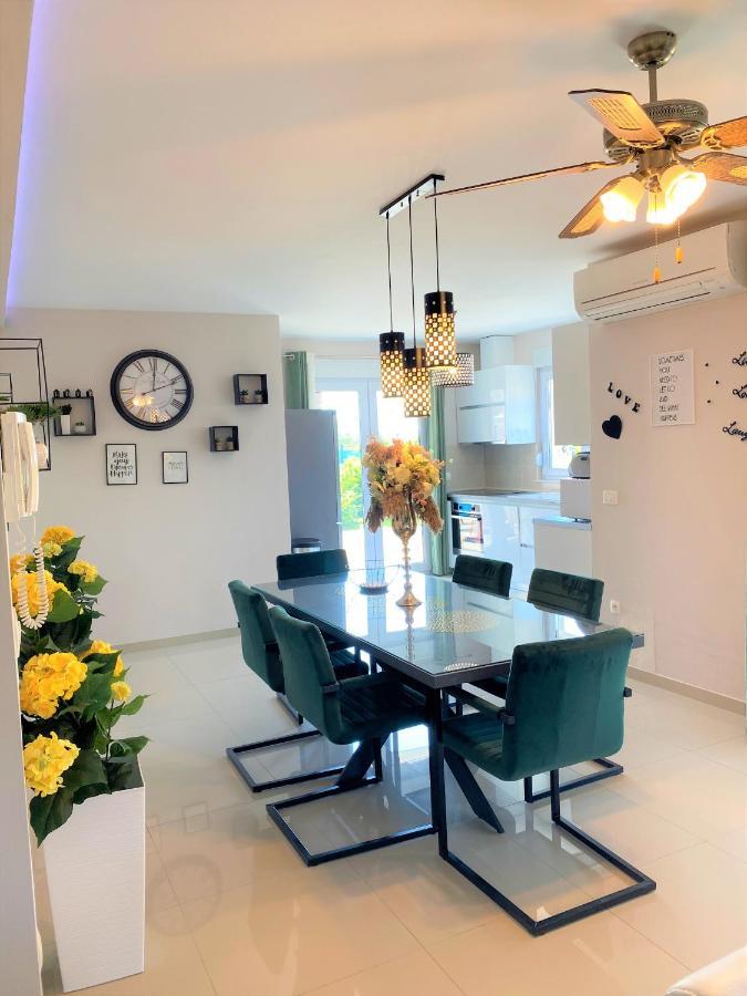 Lux Apartment Sea Shell With Jacuzzi Μακάρσκα Εξωτερικό φωτογραφία
