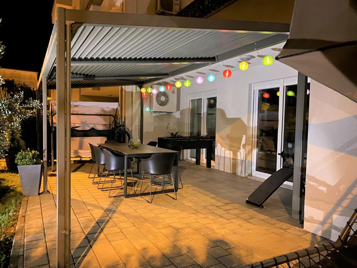 Lux Apartment Sea Shell With Jacuzzi Μακάρσκα Εξωτερικό φωτογραφία