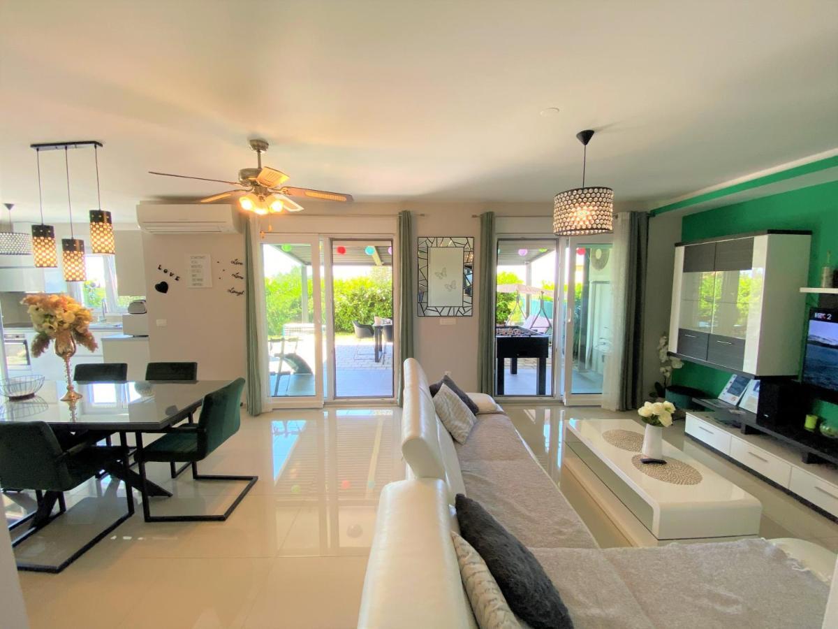 Lux Apartment Sea Shell With Jacuzzi Μακάρσκα Εξωτερικό φωτογραφία