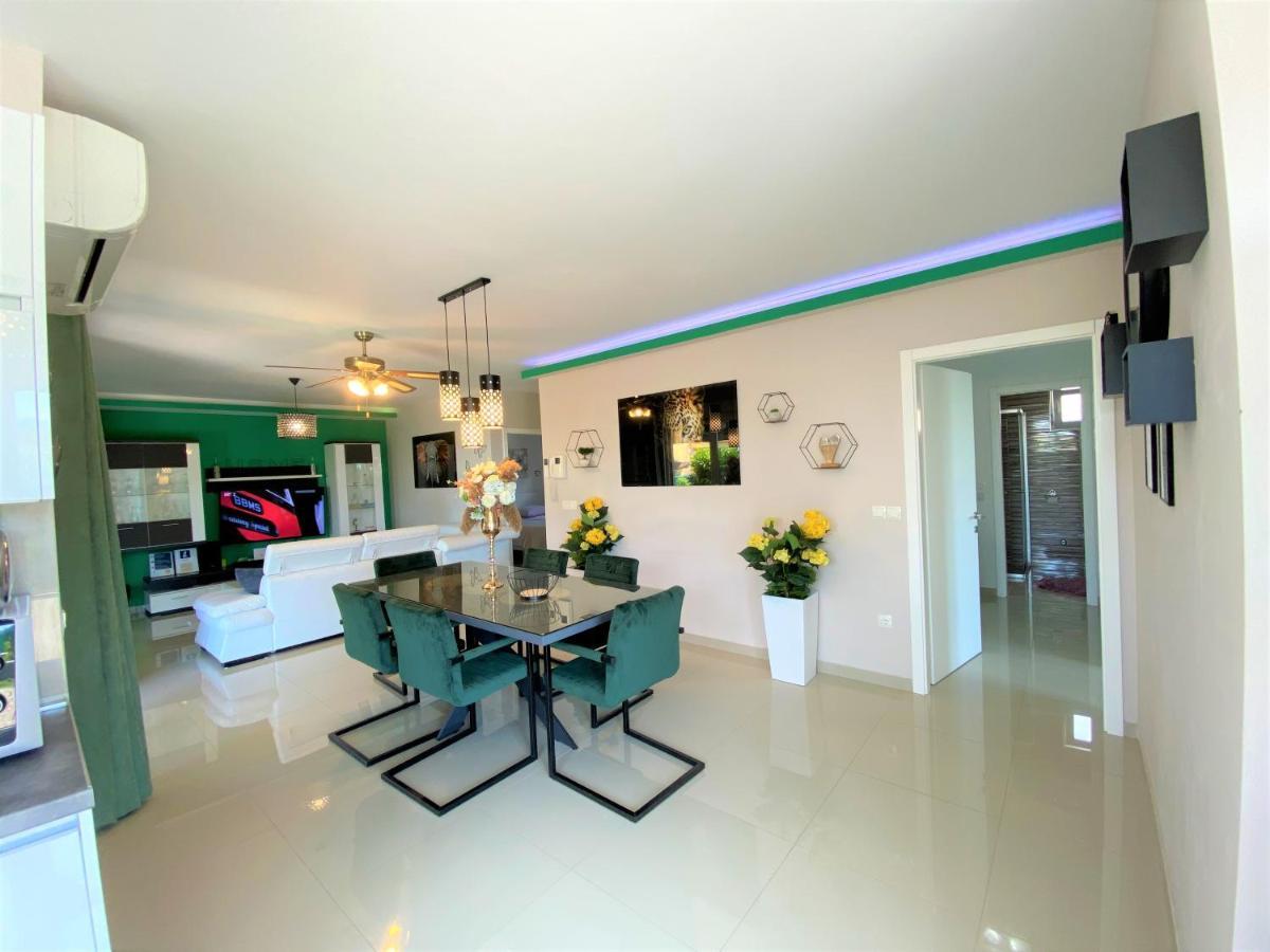 Lux Apartment Sea Shell With Jacuzzi Μακάρσκα Εξωτερικό φωτογραφία