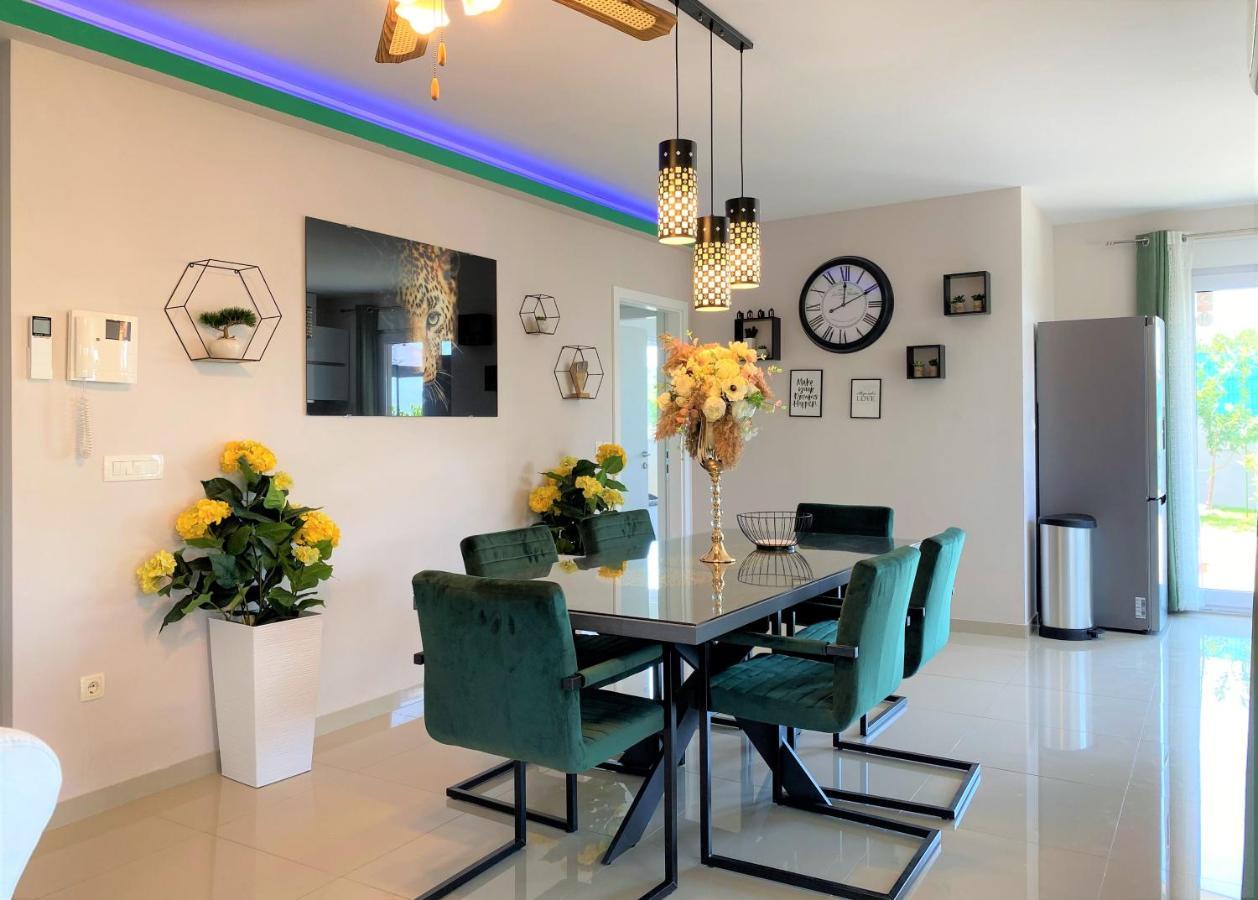 Lux Apartment Sea Shell With Jacuzzi Μακάρσκα Εξωτερικό φωτογραφία