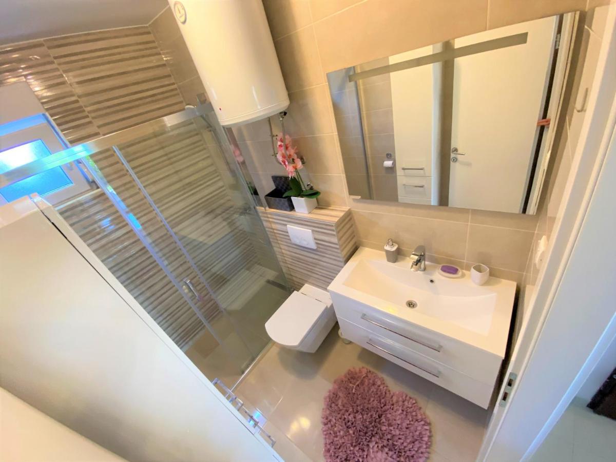 Lux Apartment Sea Shell With Jacuzzi Μακάρσκα Εξωτερικό φωτογραφία
