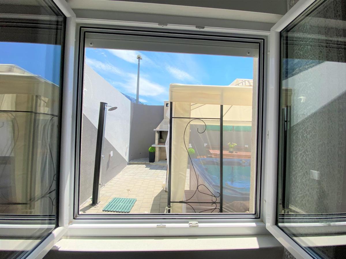 Lux Apartment Sea Shell With Jacuzzi Μακάρσκα Εξωτερικό φωτογραφία
